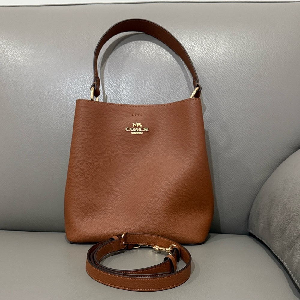 Coach Tan Leather Shoulder Bag